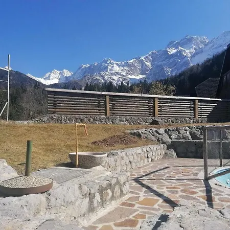 Lovely Mountain House With Heated Pool Vikendica Zgornje Jezersko