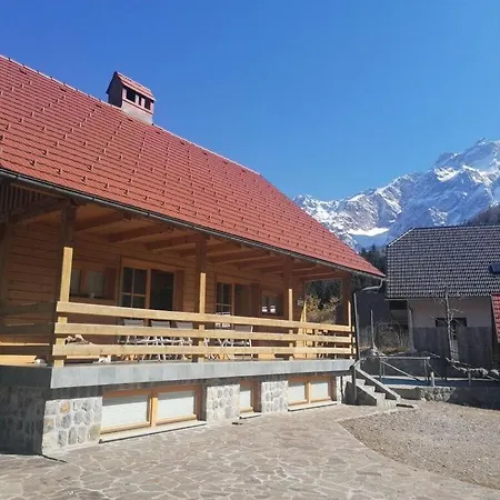 Vikendica Lovely Mountain House With Heated Pool *